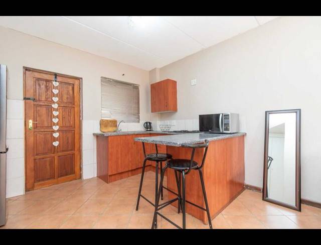 2 BEDROOM PROPERTY TO RENT IN HONEYDEW